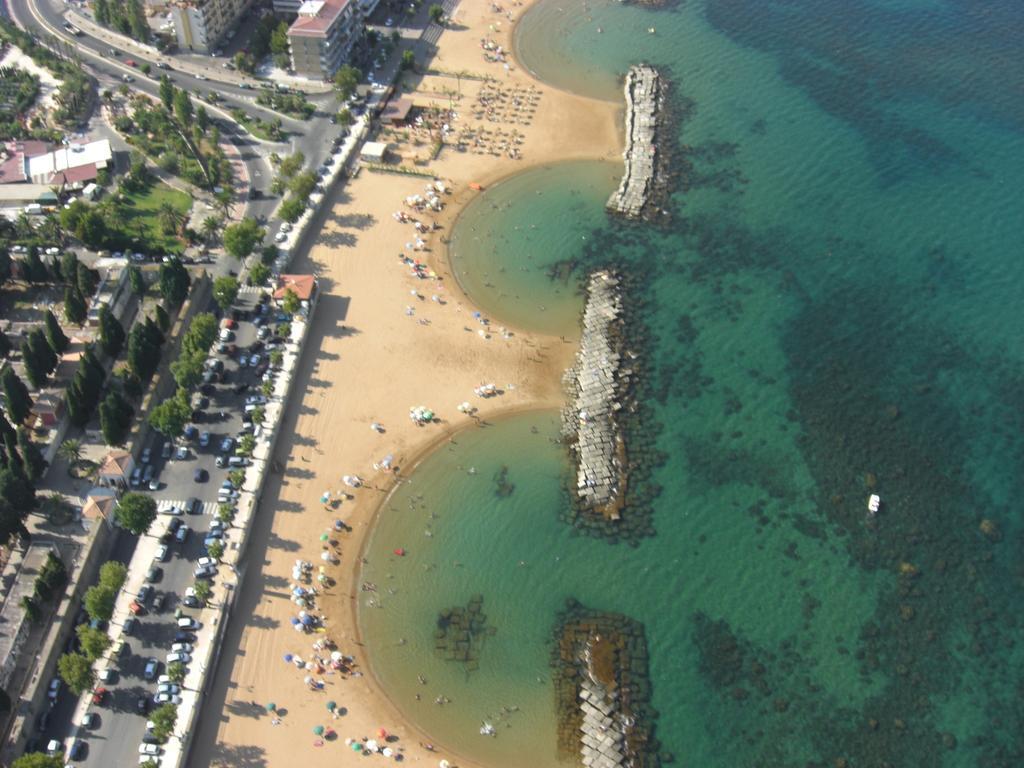 Affitti Brevi- Mediterraneo โครโตเน ภายนอก รูปภาพ